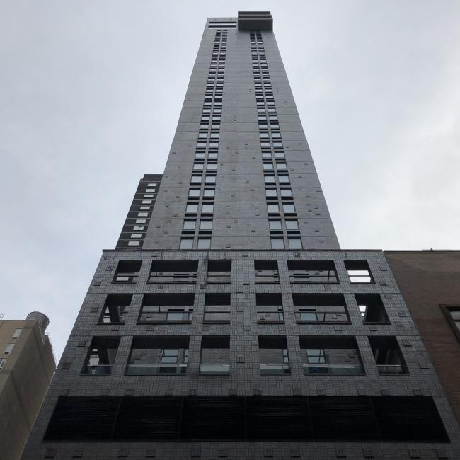 View up from the front of the Aliz Hotel