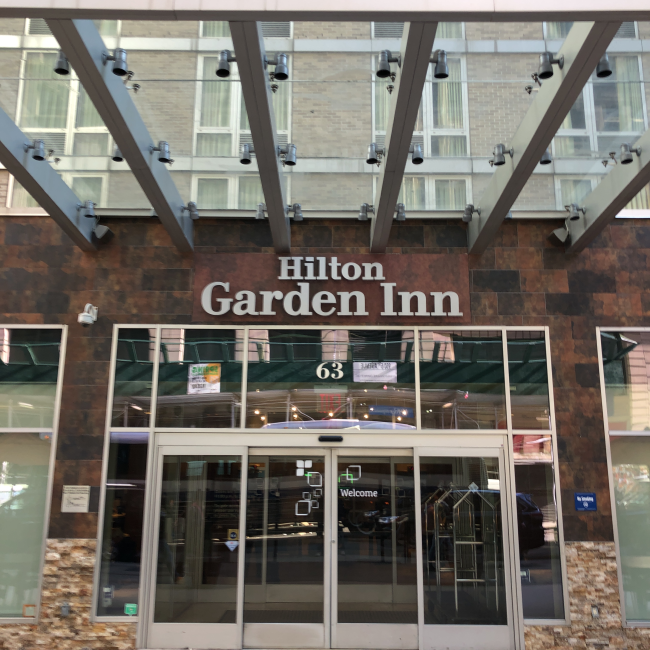 The grand entrance of the Hilton Garden Inn